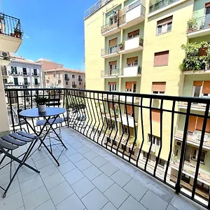 Le Stanze Di Ruggero Affittacamere